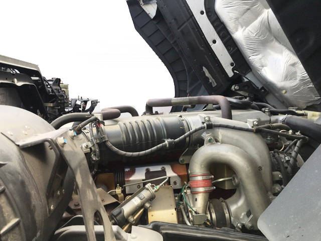 日野プロフィアトレーラーヘッド（トラクターヘッド）大型（10t）[写真21]