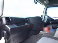 日野プロフィアトレーラーヘッド（トラクターヘッド）大型（10t）[写真32]