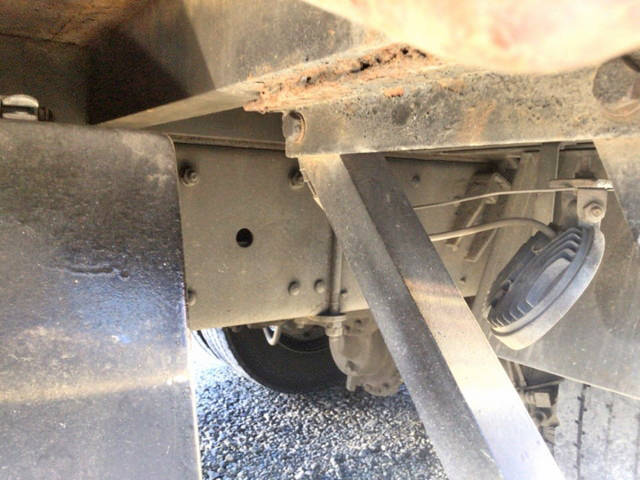 三菱ふそうスーパーグレートセルフクレーン4段大型（10t）[写真16]