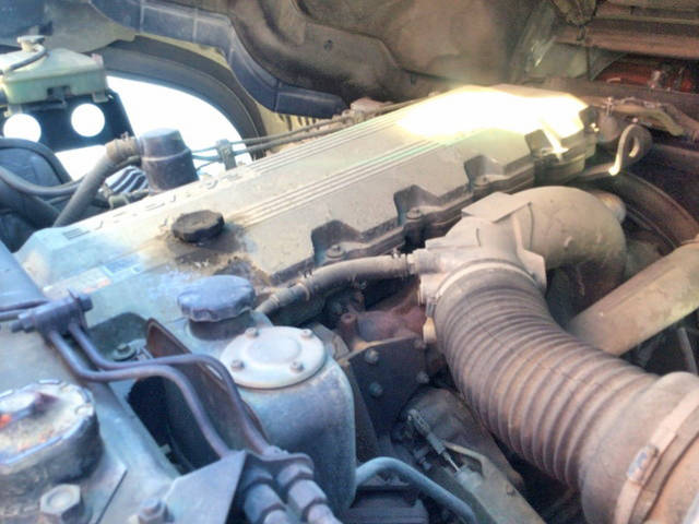 三菱ふそうスーパーグレートセルフクレーン4段大型（10t）[写真22]