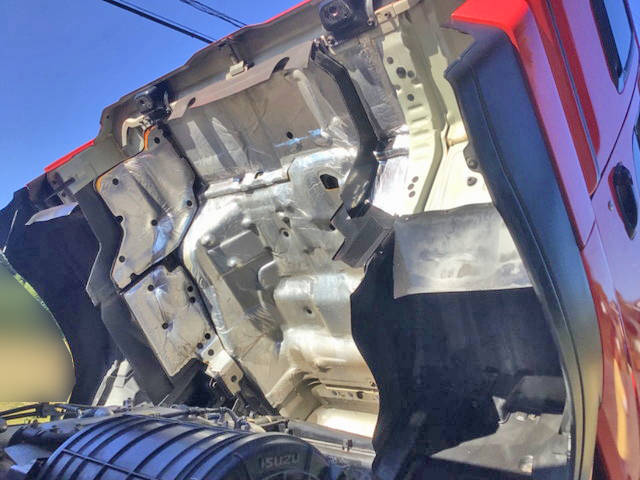 いすゞギガセルフローダー大型（10t）[写真28]