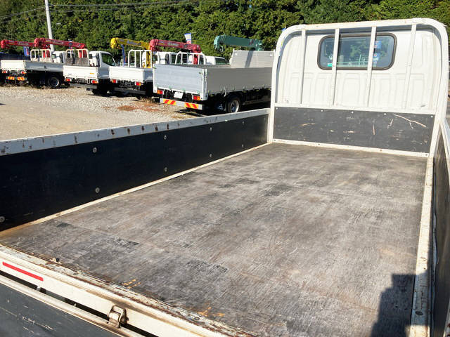 いすゞエルフ平ボディ小型（2t・3t）[写真12]