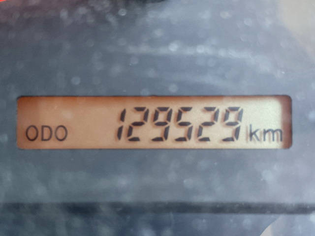 いすゞエルフ平ボディ小型（2t・3t）[写真31]