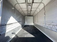 トヨタダイナ幌ウイング小型（2t・3t）[写真12]