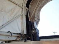 トヨタダイナ幌ウイング小型（2t・3t）[写真15]