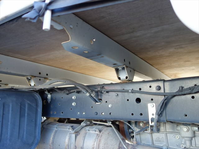 トヨタダイナ幌ウイング小型（2t・3t）[写真21]