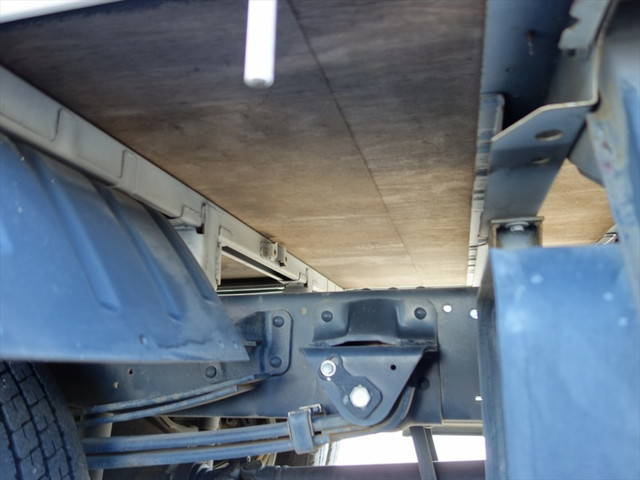 トヨタダイナ幌ウイング小型（2t・3t）[写真22]