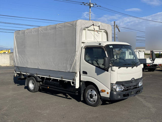トヨタダイナ幌ウイング小型（2t・3t）[写真03]