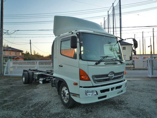 日野レンジャーシャーシ増トン（6t・8t）[写真01]