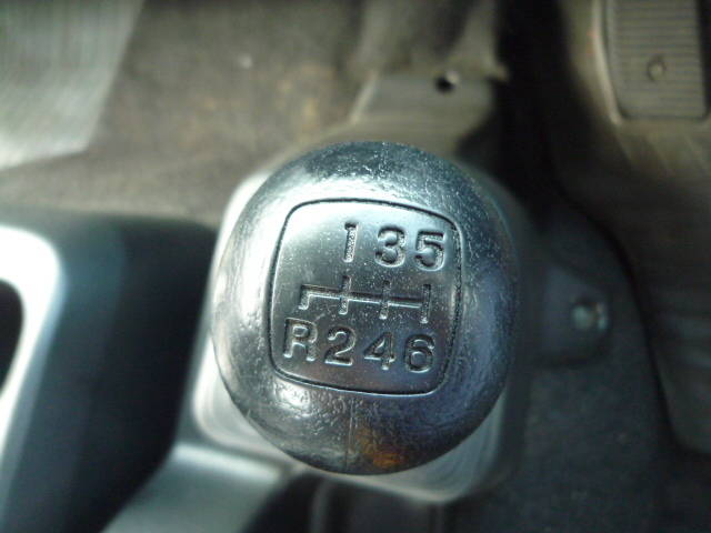 日野レンジャーシャーシ増トン（6t・8t）[写真10]