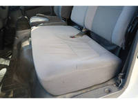 いすゞエルフパネルバン小型（2t・3t）[写真16]