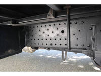 いすゞエルフパネルバン小型（2t・3t）[写真24]