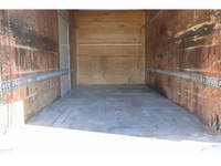 いすゞエルフパネルバン小型（2t・3t）[写真09]