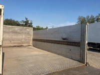 三菱ふそうキャンターアルミブロック小型（2t・3t）[写真13]