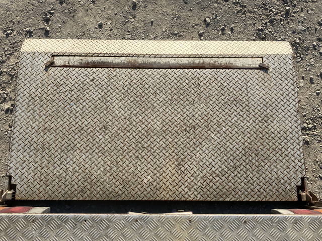 三菱ふそうキャンターアルミブロック小型（2t・3t）[写真18]