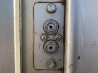 三菱ふそうキャンターアルミブロック小型（2t・3t）[写真19]