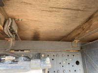 三菱ふそうキャンターアルミブロック小型（2t・3t）[写真23]