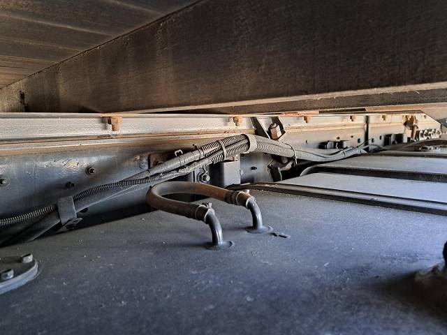 UDトラックスクオンアルミブロック大型（10t）[写真10]