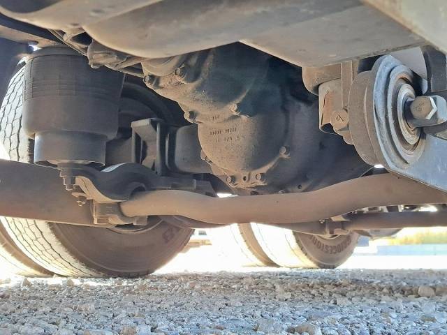 UDトラックスクオンアルミブロック大型（10t）[写真13]