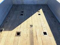 UDトラックスクオンアルミブロック大型（10t）[写真22]