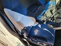 UDトラックスクオンアルミブロック大型（10t）[写真31]