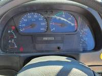 UDトラックスクオンアルミブロック大型（10t）[写真33]