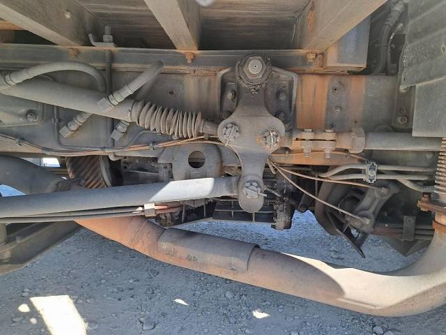 UDトラックスクオンアルミブロック大型（10t）[写真07]