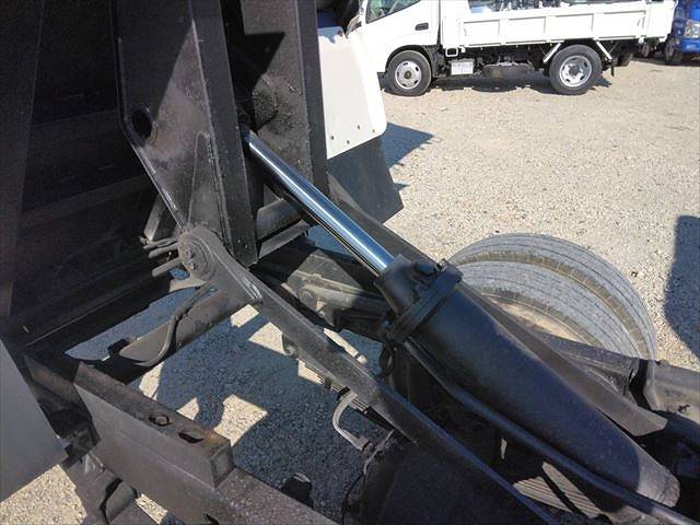 日野デュトロダンプ小型（2t・3t）[写真15]