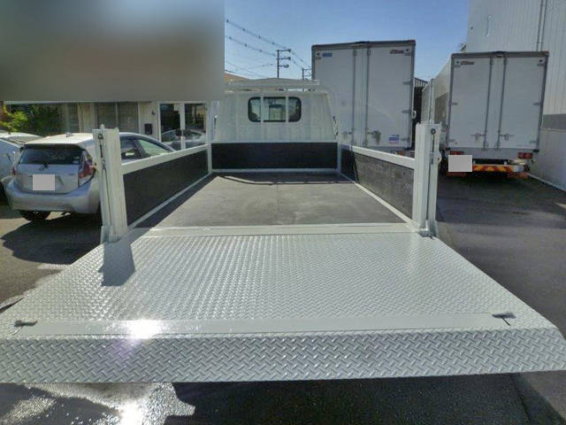 いすゞエルフ平ボディ小型（2t・3t）[写真19]