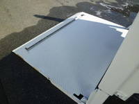 いすゞエルフ平ボディ小型（2t・3t）[写真22]