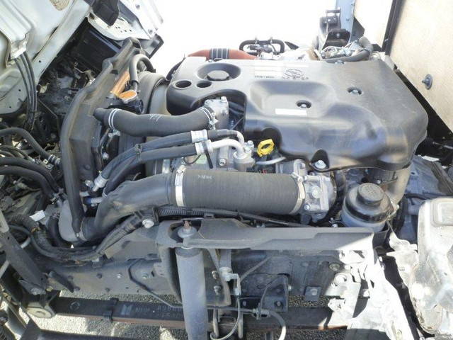 いすゞエルフ平ボディ小型（2t・3t）[写真28]