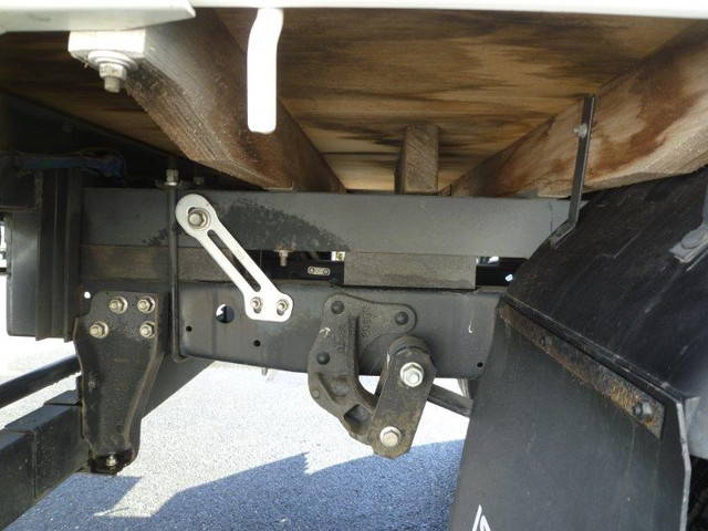 いすゞエルフ平ボディ小型（2t・3t）[写真33]