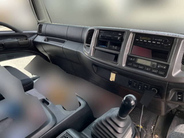 日野レンジャーアルミウイング中型（4t）[写真31]