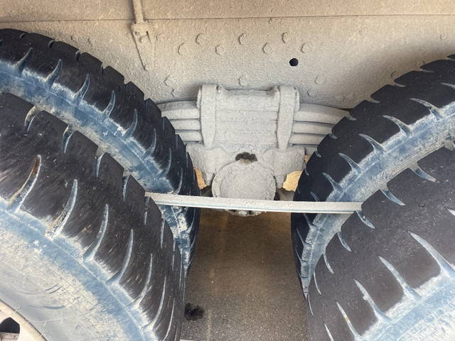 三菱ふそうスーパーグレートダンプ大型（10t）[写真14]