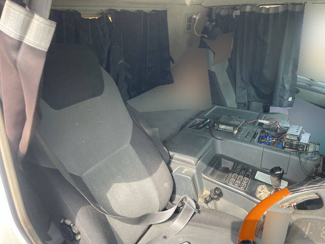 三菱ふそうスーパーグレートダンプ大型（10t）[写真21]