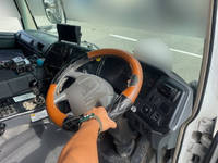 三菱ふそうスーパーグレートダンプ大型（10t）[写真22]