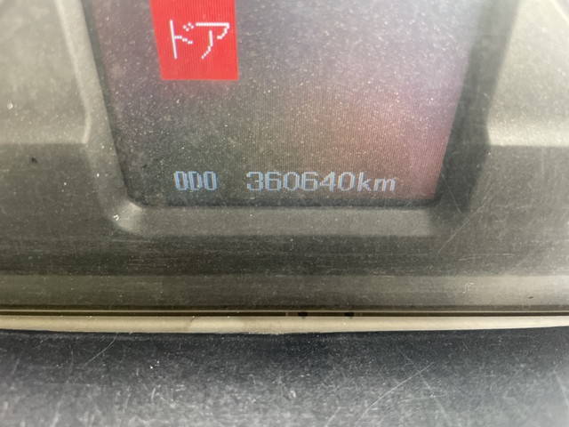 三菱ふそうスーパーグレートダンプ大型（10t）[写真26]