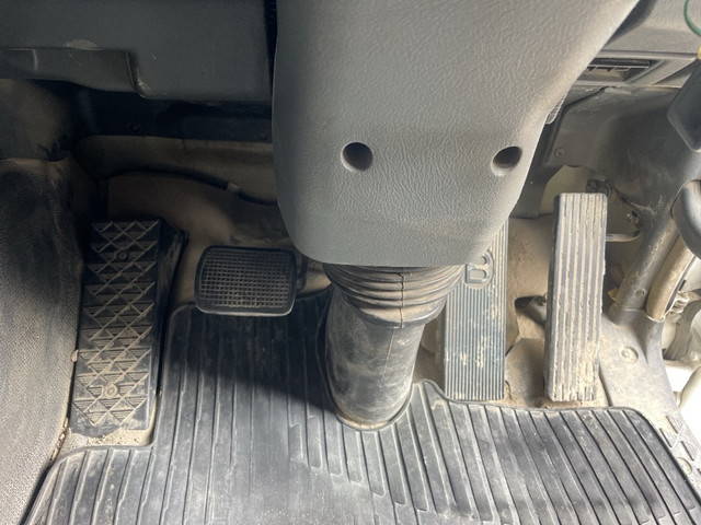 三菱ふそうスーパーグレートダンプ大型（10t）[写真27]