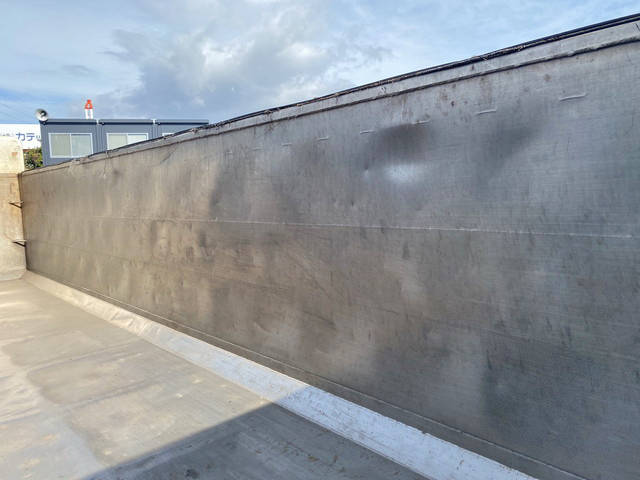 三菱ふそうスーパーグレート深ダンプ（土砂禁ダンプ）大型（10t）[写真14]