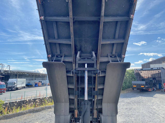 三菱ふそうスーパーグレート深ダンプ（土砂禁ダンプ）大型（10t）[写真17]