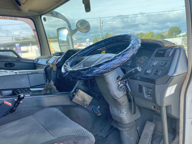 三菱ふそうスーパーグレート深ダンプ（土砂禁ダンプ）大型（10t）[写真30]