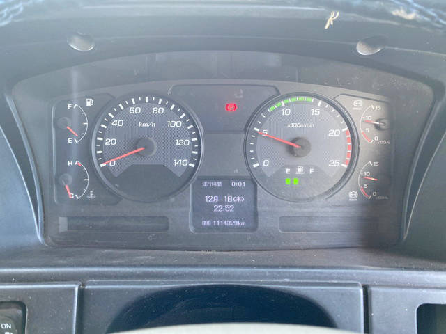 三菱ふそうスーパーグレート深ダンプ（土砂禁ダンプ）大型（10t）[写真34]