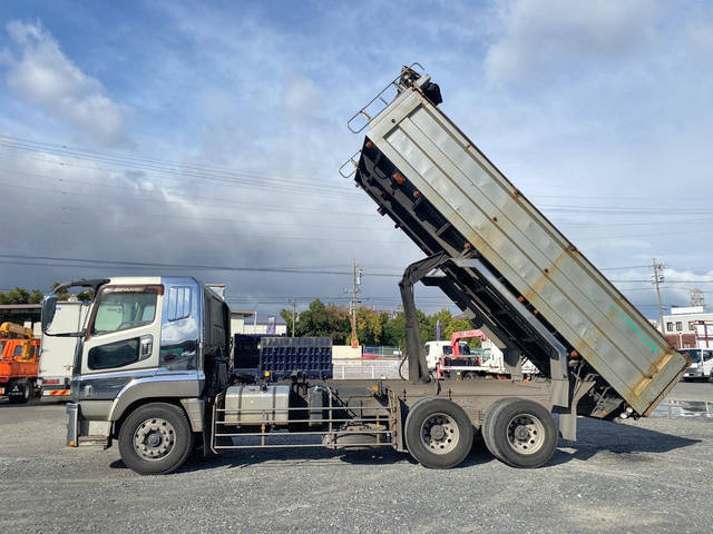 三菱ふそうスーパーグレート深ダンプ（土砂禁ダンプ）大型（10t）[写真06]