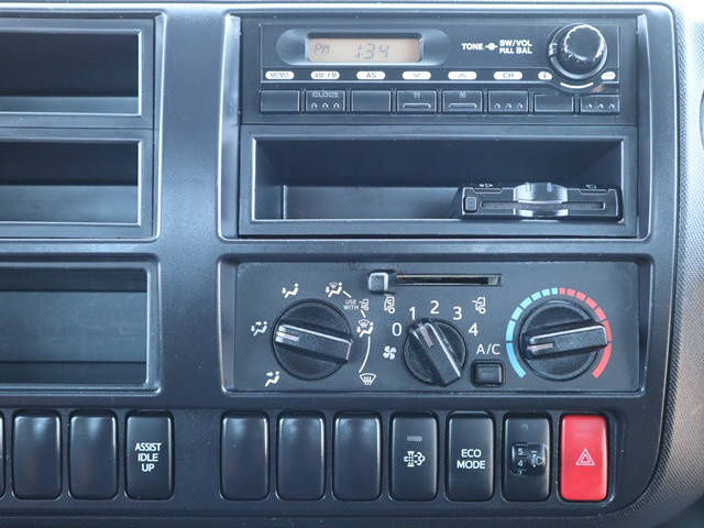 日野デュトロ平ボディ小型（2t・3t）[写真29]