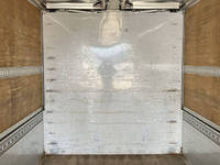 UDトラックスクオンアルミウイング大型（10t）[写真14]