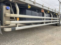 UDトラックスクオンアルミウイング大型（10t）[写真19]