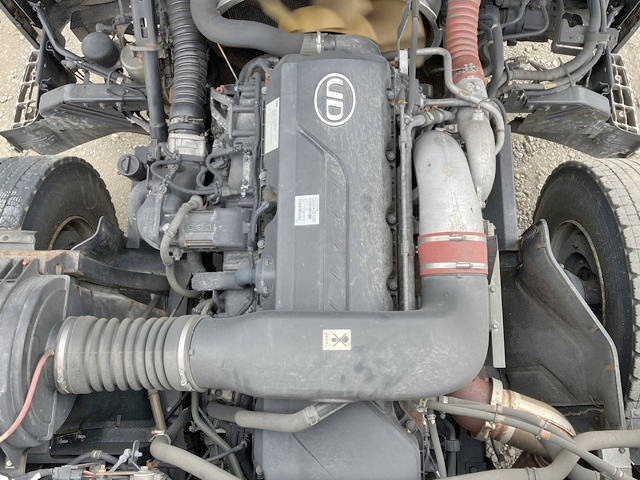 UDトラックスクオンアルミウイング大型（10t）[写真27]