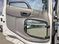 UDトラックスクオンアルミウイング大型（10t）[写真29]