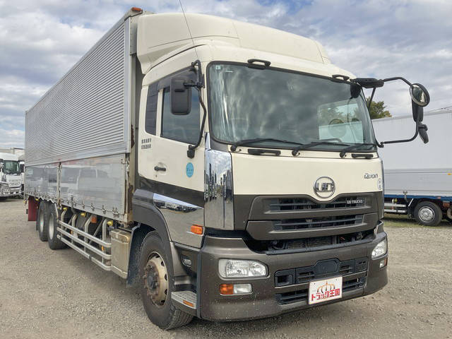 UDトラックスクオンアルミウイング大型（10t）[写真03]