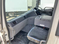 UDトラックスクオンアルミウイング大型（10t）[写真31]